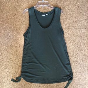 Gap tank top